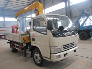 Dongfeng 4X2 120HP 3.2T Cargo Truck Mounted Crane