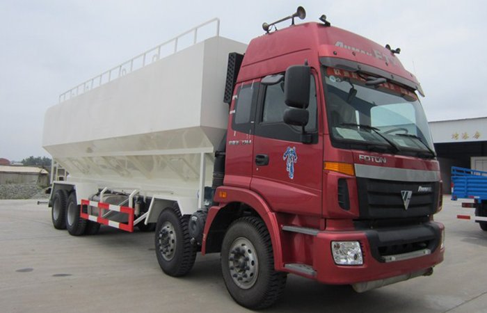 FOTON 10 Tons Bulk Feed Truck with Discharge Auger and Hydraulic System