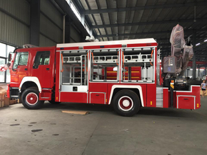 4x2 Japanese Brand 10T Knuckle Crane Fire Rescue Truck 