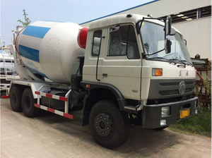 12 Cbm Dongfeng 210 HP Euro 3 Concrete Mixer Truck